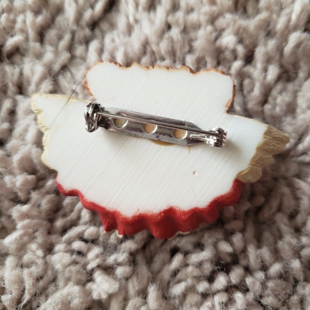 Brooch - Picture 2 of 2